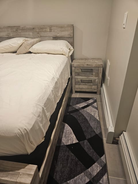 1 bedroom, iron/ironing board, bed sheets