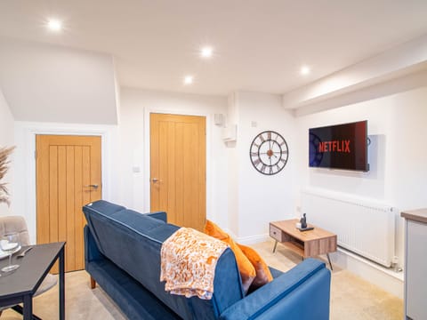 Living Room / Lounge