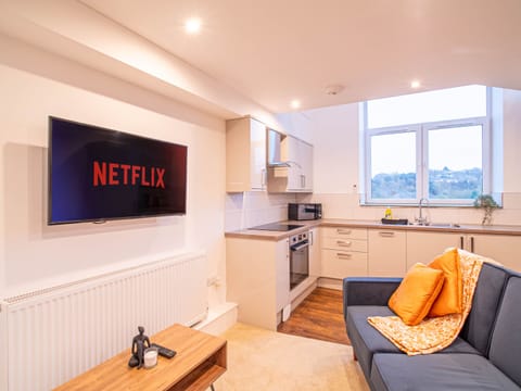 Living Room / Lounge