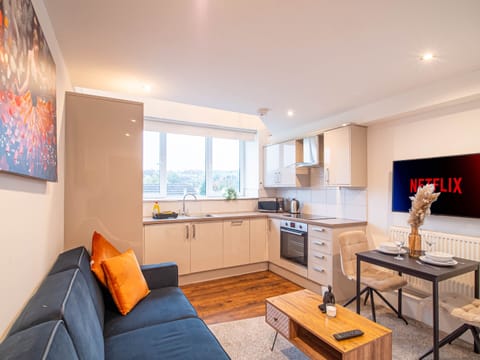 Living Room / Lounge