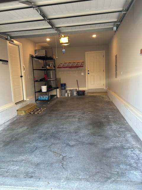 1 car garage available to guests for vehicle or bike storage