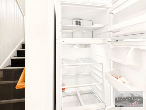 Full size Appliances