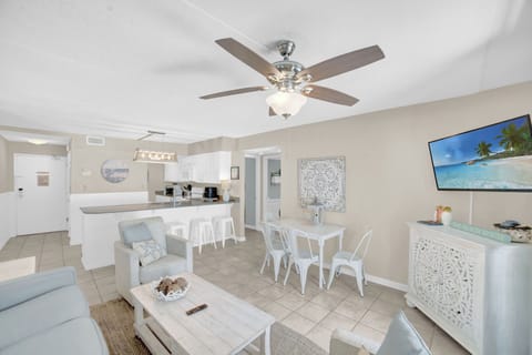 Living and dining area