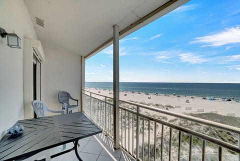 Welcome to Sugar Beach 340!