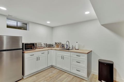 Well-equipped kitchen