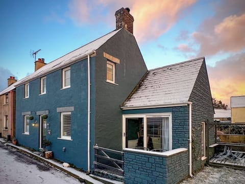 Exterior | Oystercatcher Cottage, Llangwm, near Haverfordwest