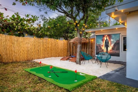 Step into a backyard full of fun, featuring games and entertainment for all ages—perfect for making lasting memories outdoors!