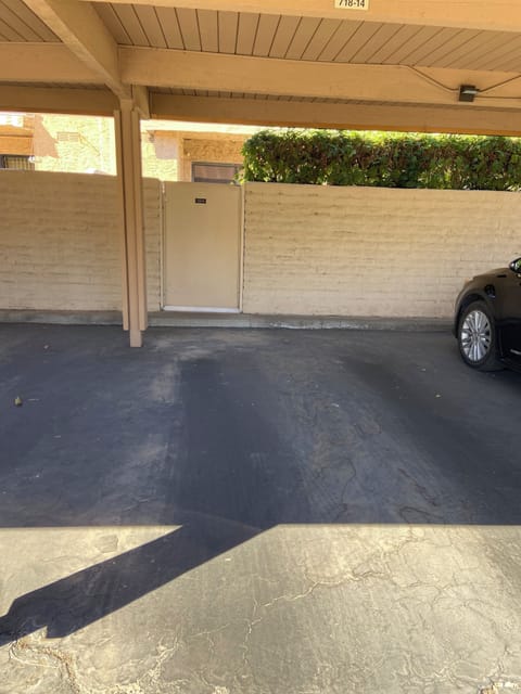 Private Carport