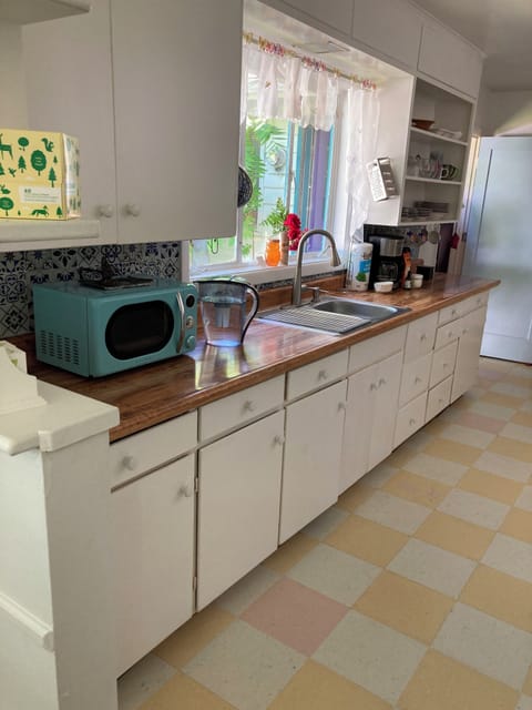 Microwave, oven, stovetop