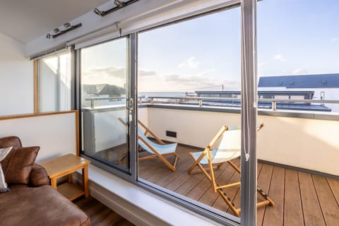 Sea Sway - Balcony Views