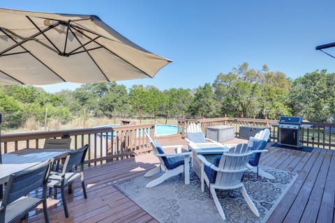 Furnished Deck | Fire Pit | Outdoor Dining Area | Gas Grill