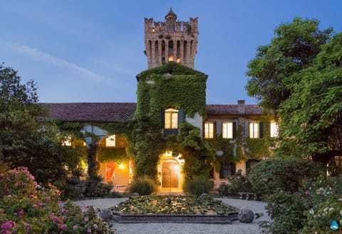 Cosa veder nei dintorni: Castello di San Pelagio