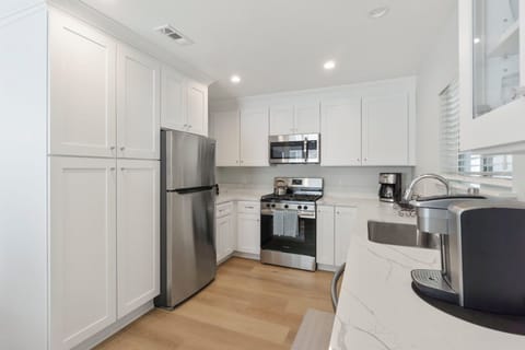 24-web-or-mls-120-31st-st