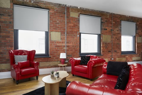 Living Room / Lounge