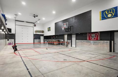 Sport court