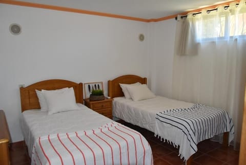 4 bedrooms, iron/ironing board, travel crib, free WiFi