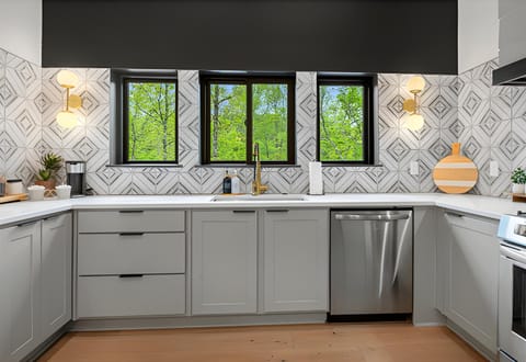 A kitchen with a view – whip up your favorite dishes while enjoying the greenery outside.