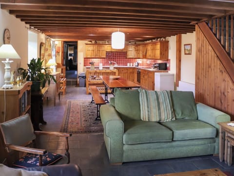 Kitchen/diner | Cae Coryn, Bala