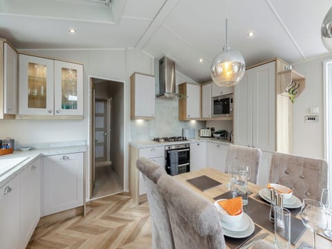 Open plan living space | Highgrove Lodge, Pendine, near Laugharne and Llansteffan