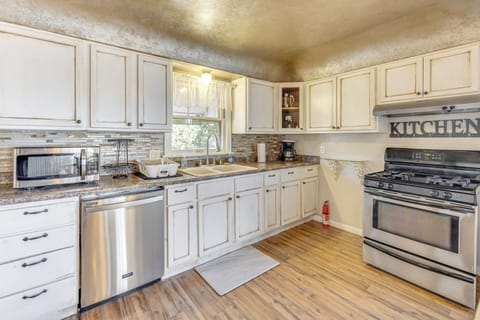 Kitchen | Central Heating & A/C | In-Unit Laundry