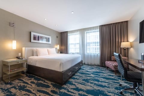 Unit with King size bed