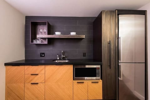 OceanTowerbyHiltonGrandVacations_8