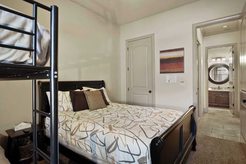 Bedroom #2 Queen with TV and Twin/Twin bunk bed