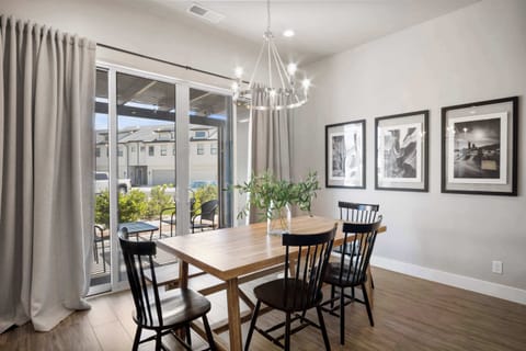 Dining table with seating for 6