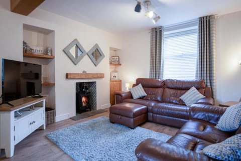 Ty George - 3 Bedroom Cottage - Tenby (24265)