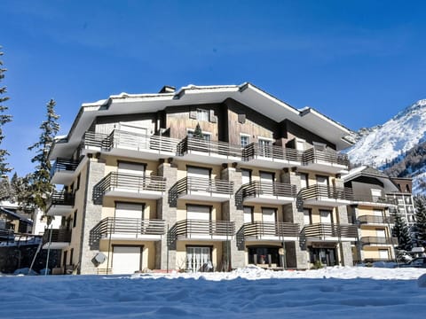 Home, Apartment, Winter, Balcony, Snow, Condominium, Freezing, Larch, Mountain Village