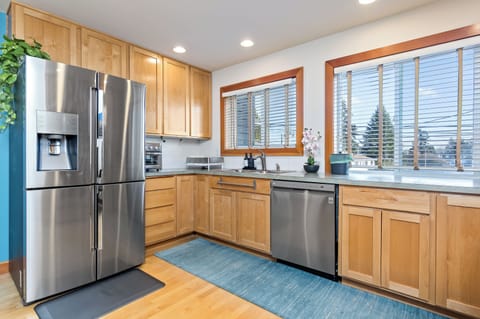 Channel your inner chef in this spacious and well-equipped kitchen.