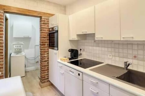 Dcd47c90 58f8 419a a43a 76772c6a42cc