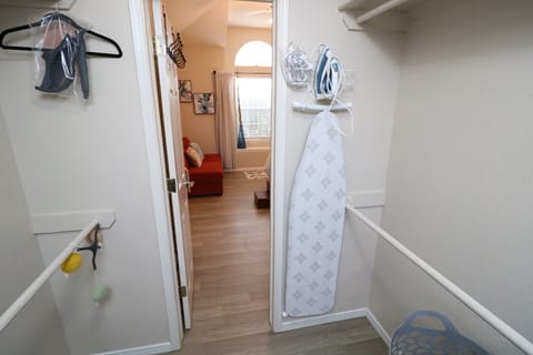 Storage Unit/ Dress Hanging Racks/Iron Table