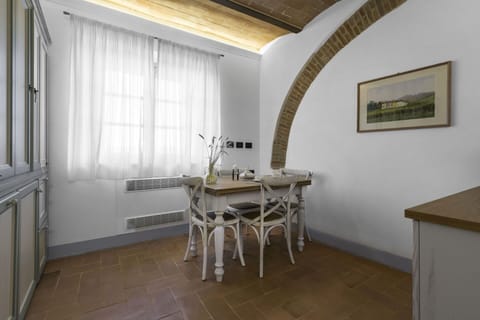 Autumn, Kitchen, Spring, Summer