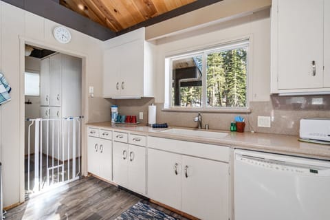 Indoors, Kitchen, Sink, Washer, Sink Faucet