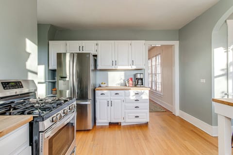 Kitchen | Dishwasher | Main Level