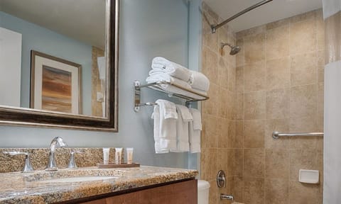 Shower, jetted tub, eco-friendly toiletries, hair dryer