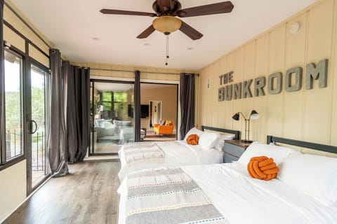 Bedroom #3 with 2 Queen beds