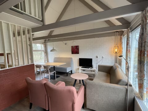 Living room - Bungalowpark Simpelveld - Alpha 77