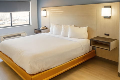 King bed