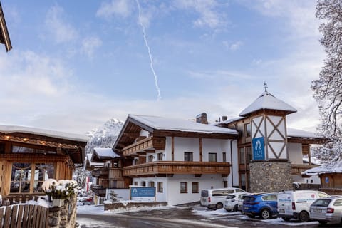 Holiday Home Exterior [winter]