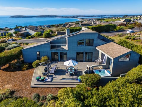 Luxury, golf, and natural beauty