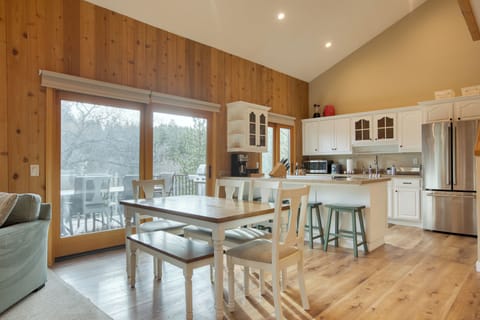 Open flow, effortless living

