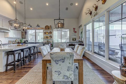 Dining table with seating for 6