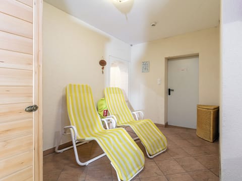 Entrance / Reception