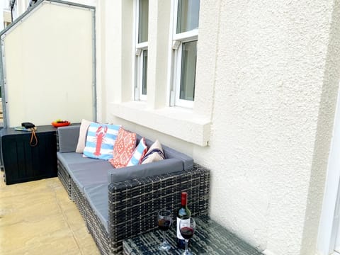 Number 1 Marina Court - private outside terrace