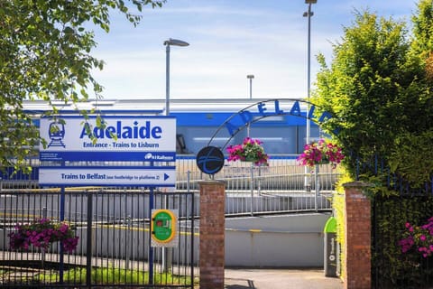 Ef453326 e439 4cc4 8be0 ffb059e8dec9