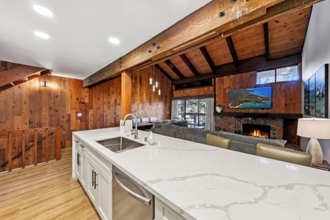 Lots of counterspace for serving up meals