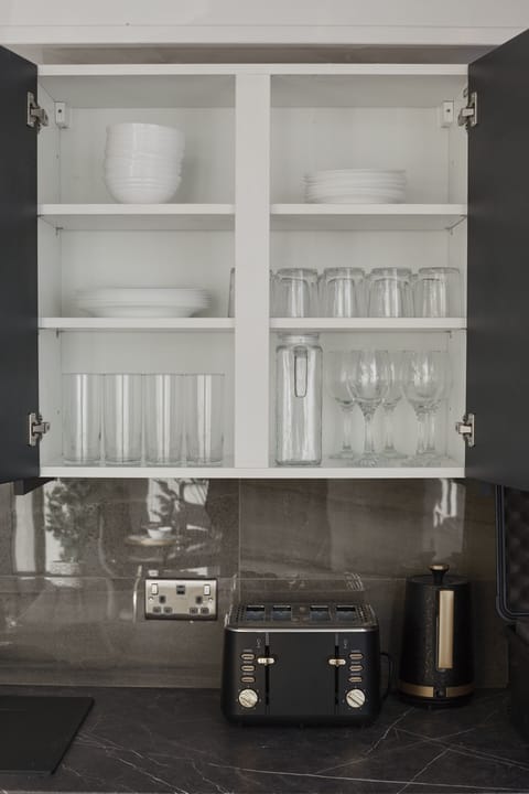 Living Room / Lounge