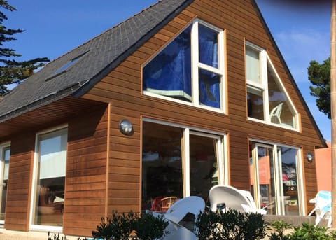 Façade vue sur la mer